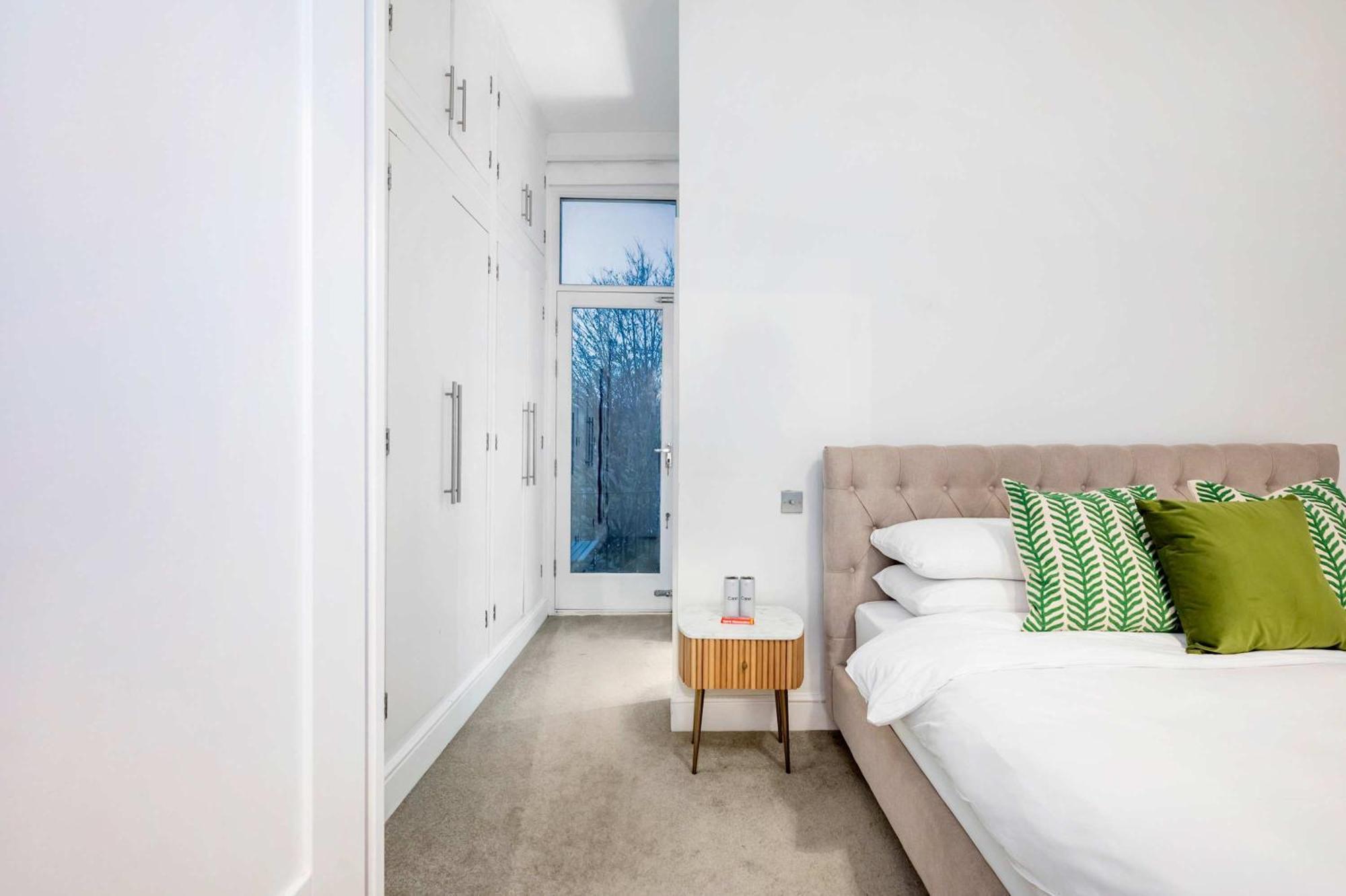 Maida Vale Mansions 2 Bed -by Out Of Office Lifestyle * Londra